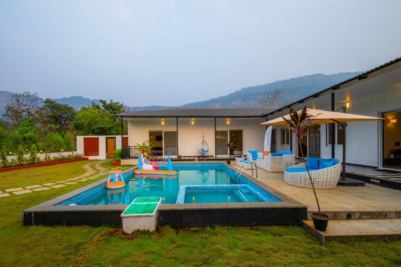 Saffronstays Turquoise Maison, Карджат Екстер'єр фото