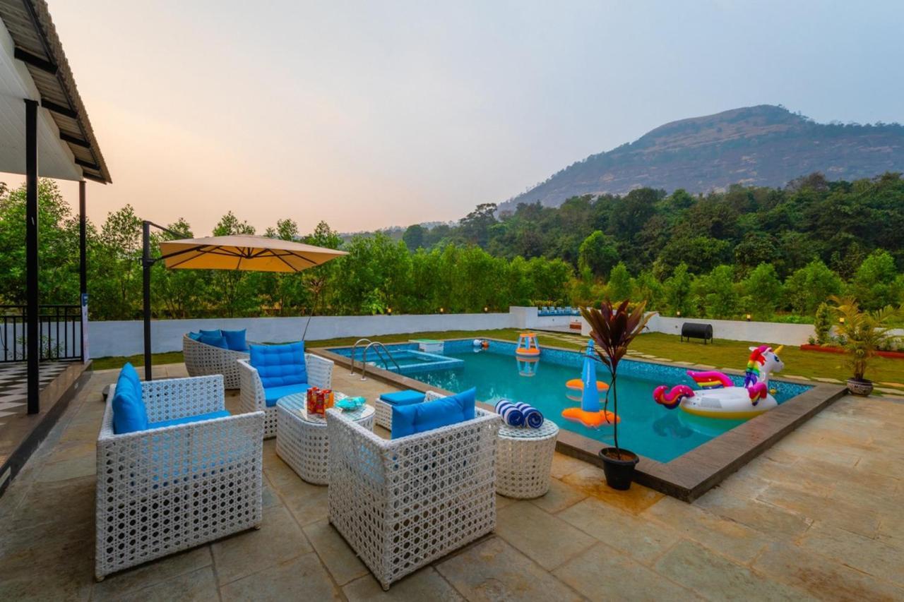 Saffronstays Turquoise Maison, Карджат Екстер'єр фото